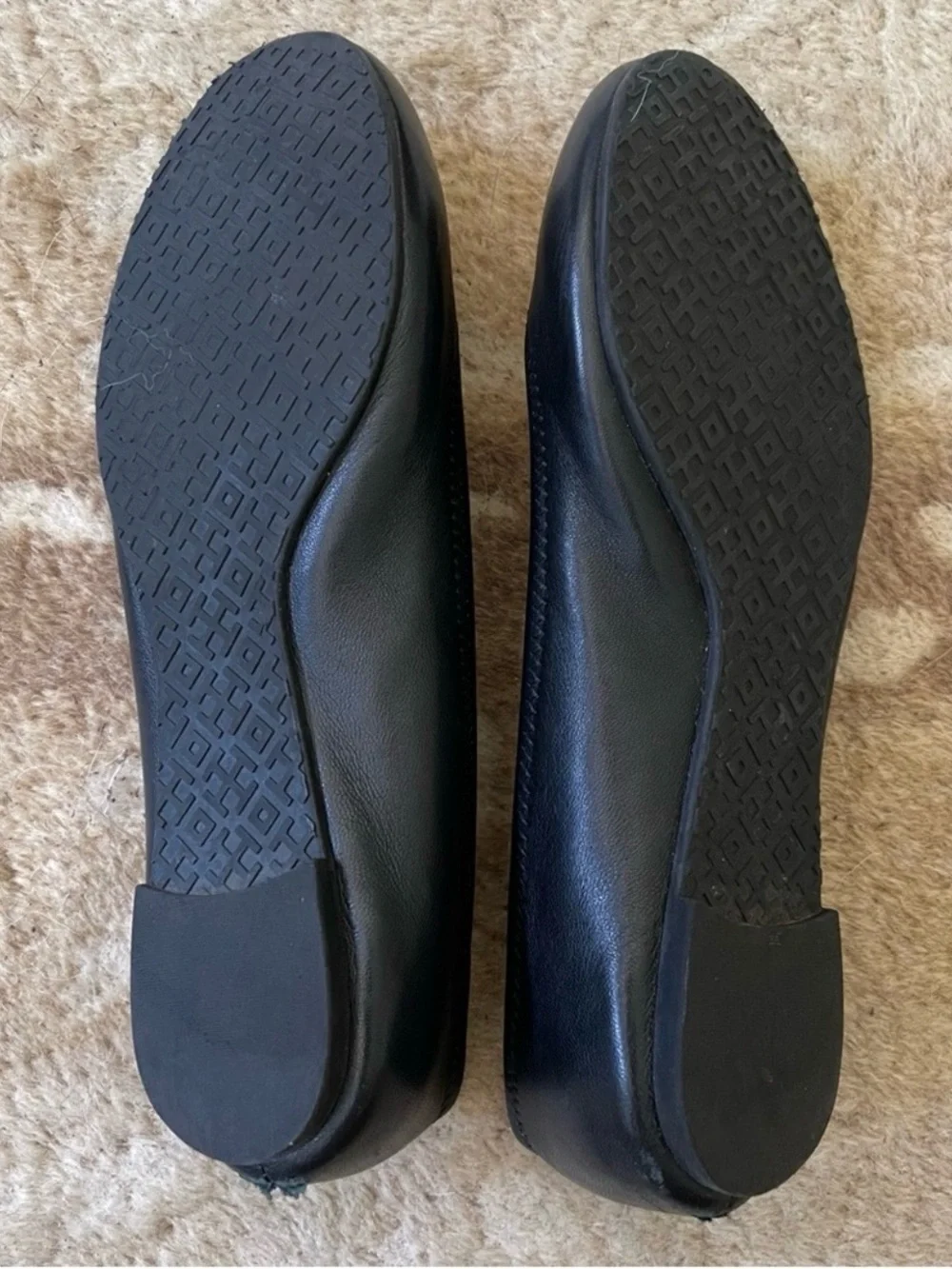 Tory Burch classic black